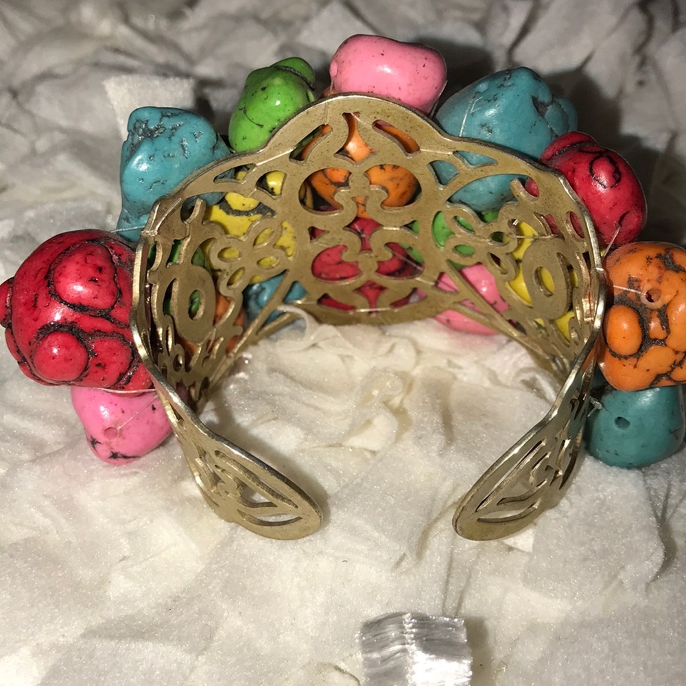 Cuff - Picture 3 of 4